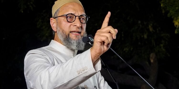 Owaisi Calls Umar Un Nabi’s Video “Terrorism,” Questions Amit Shah on Kashmir – Red Fort Blast Probe Update