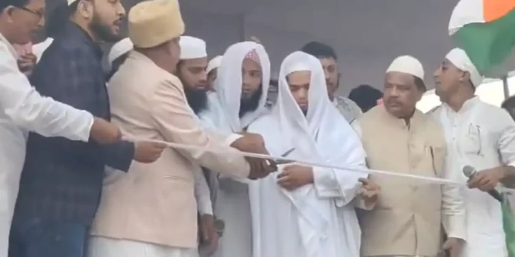 Foundation Stone Laid for Babri Masjid–Style Mosque in Murshidabad: A Detailed Report