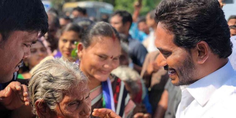 Jagan Mohan Reddy Prioritises Public Grievances Through Direct Interaction