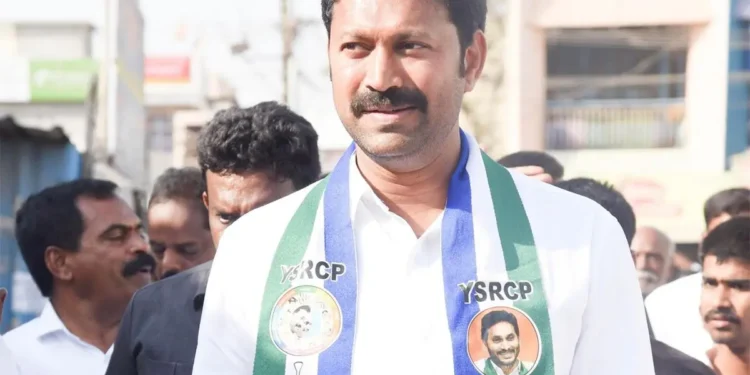 YS Avinash Reddy’s Grassroots Interaction Reflects People-Centric Leadership