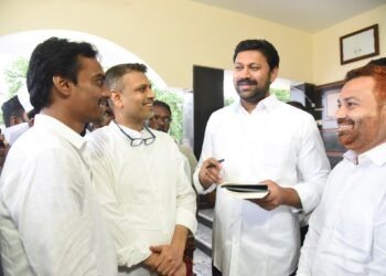 YS Avinash Reddy Advocates Strengthening Government Healthcare Infrastructure